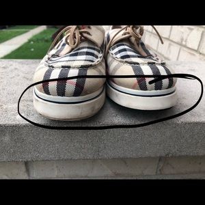 ‼️ SOLD‼️ NOT FOR SALE ..... Burberry shoes